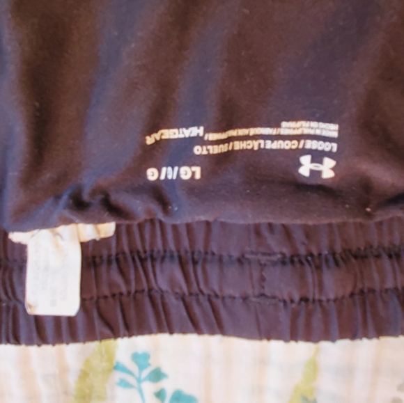 Trade 💞Under Armour loose fit - Picture 3 of 3